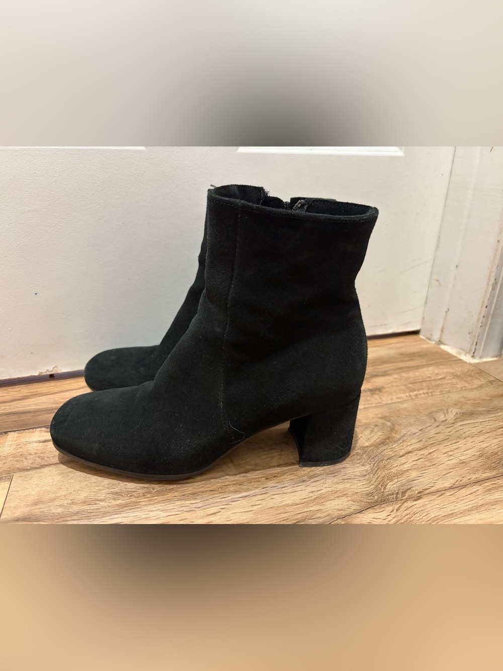 La CANADIENNE Black Suede Ankle Booties with Block Heel